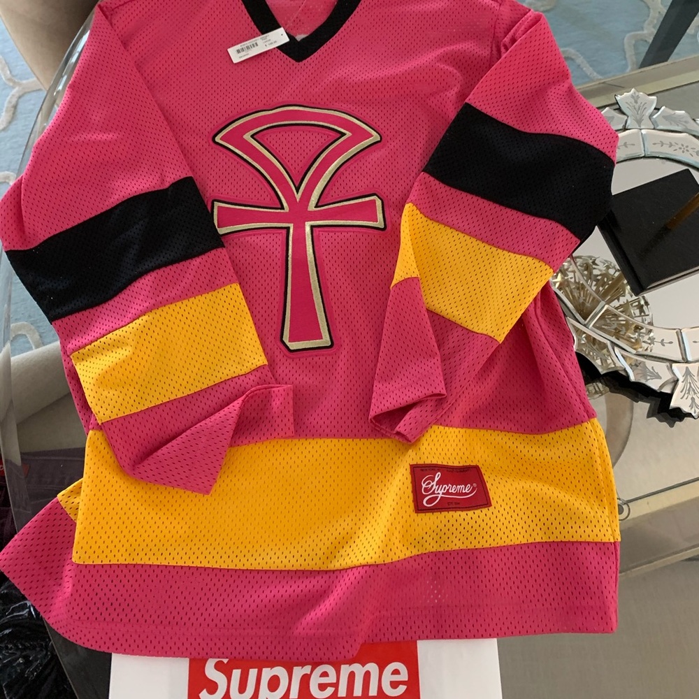 Supreme 💯 Authentic NWT ANKH Hockey Jersey Size L